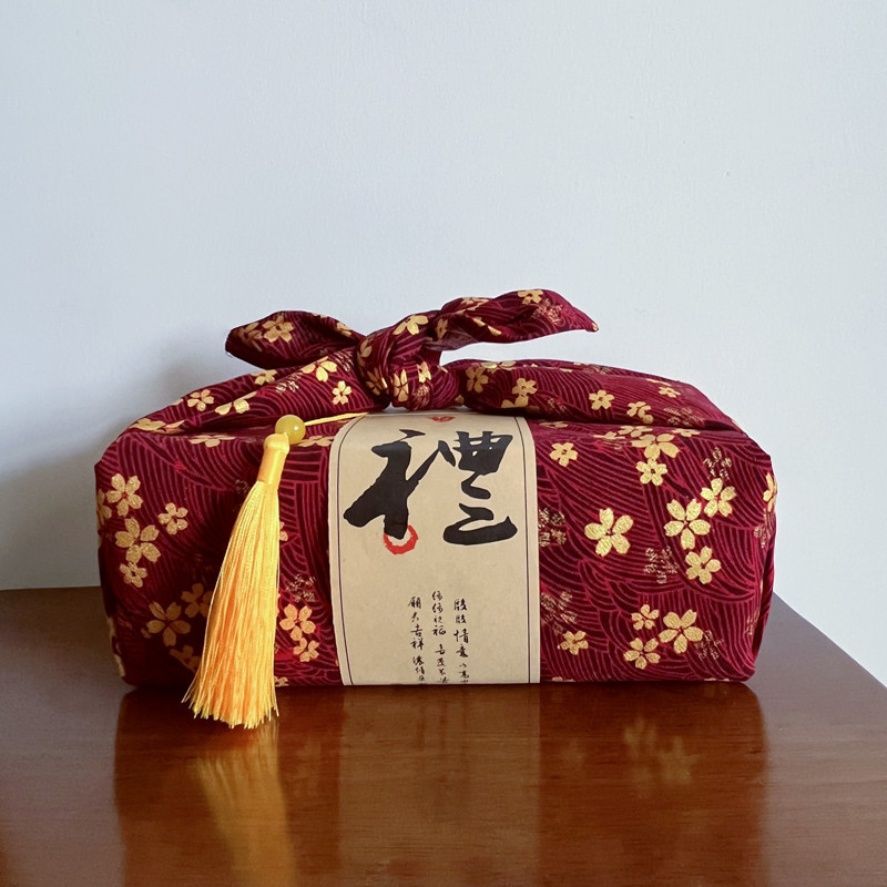 Taschentuch im japanischen Sti – Furoshiki Wrap Cloth Bewertung und Preis
